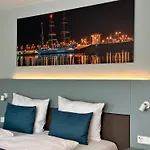 Hotel Schöne Aussicht 3*