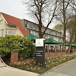 Schoene Aussicht, Stilvoll Modern, Direkt Am Ruestersieler Hafen 3*