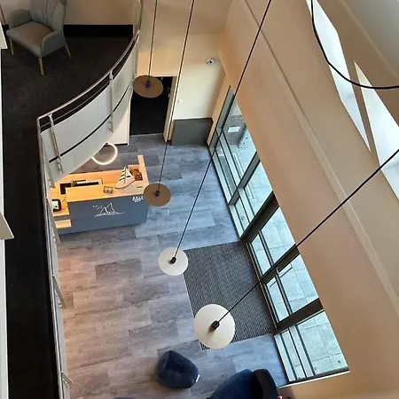 Hotel Schoene Aussicht, Stilvoll Modern, Direkt Am Ruestersieler Hafen