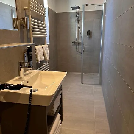 Schoene Aussicht ヴィルヘルムスハーフェン