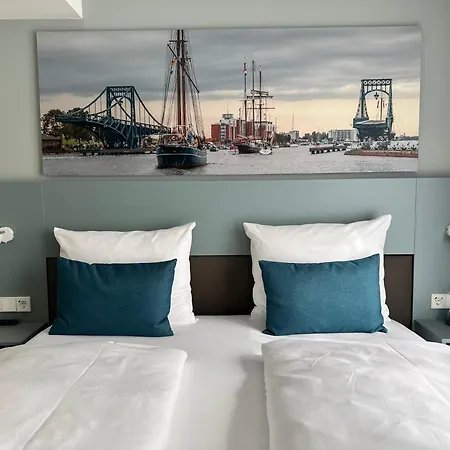 Hotel Hotel Schoene Aussicht, Stilvoll Modern, Direkt Am Ruestersieler Hafen Wilhelmshaven
