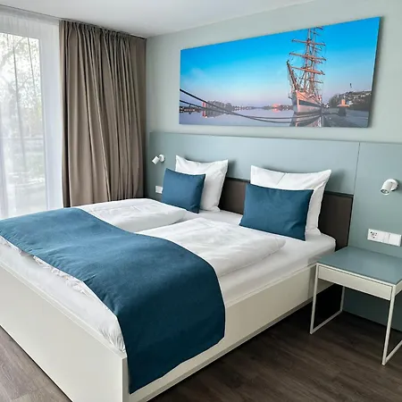 Schoene Aussicht, Stilvoll Modern, Direkt Am Ruestersieler Hafen Hotel Wilhelmshaven
