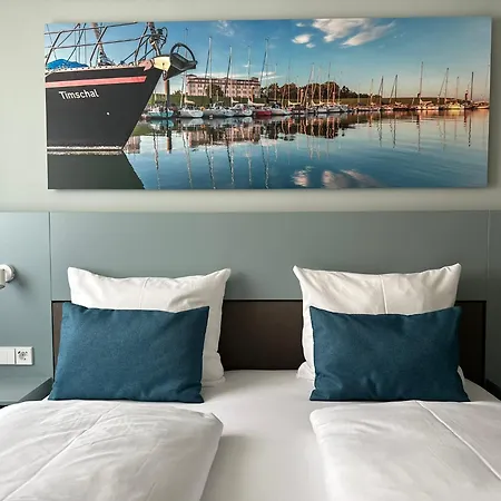 Schoene Aussicht, Stilvoll Modern, Direkt Am Ruestersieler Hafen Hotel Wilhelmshaven