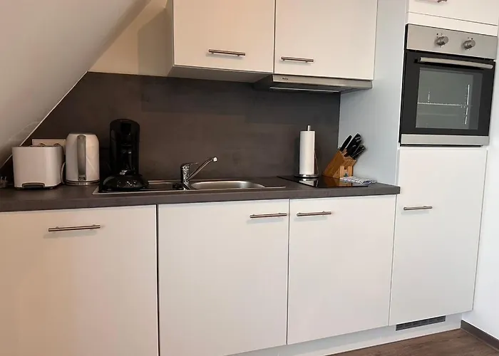 Hotel Schöne Aussicht, Stilvoll Modern, Direkt Am Rüstersieler Hafen Wilhelmshaven