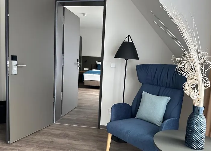 Schöne Aussicht, Stilvoll Modern, Direkt Am Rüstersieler Hafen Hotel Wilhelmshaven
