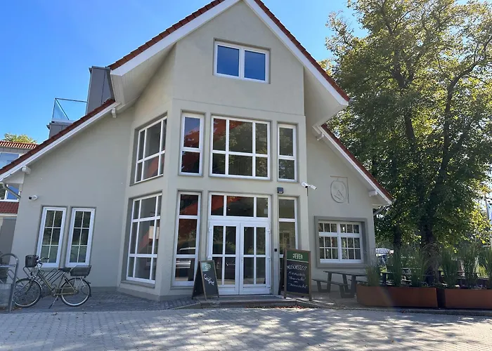 Schoene Aussicht, Stilvoll Modern, Direkt Am Ruestersieler Hafen 3* Wilhelmshaven