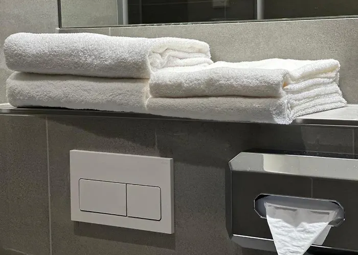 Schoene Aussicht, Stilvoll Modern, Direkt Am Ruestersieler Hafen Otel Wilhelmshaven