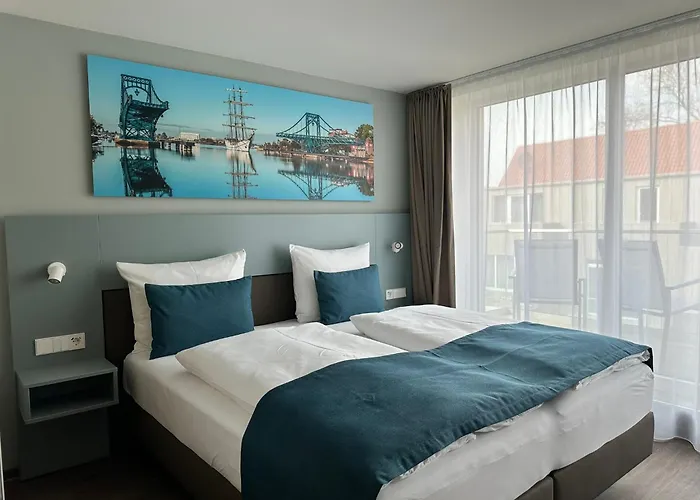 Schöne Aussicht, Stilvoll Modern, Direkt Am Rüstersieler Hafen