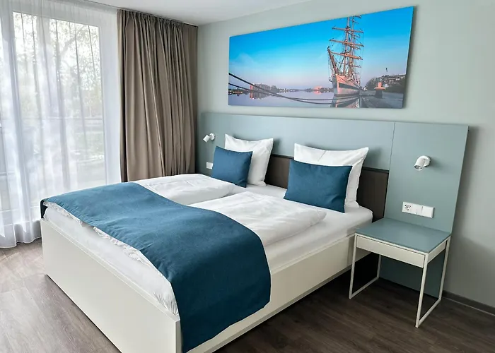 Schöne Aussicht, Stilvoll Modern, Direkt Am Rüstersieler Hafen Hotel Wilhelmshaven